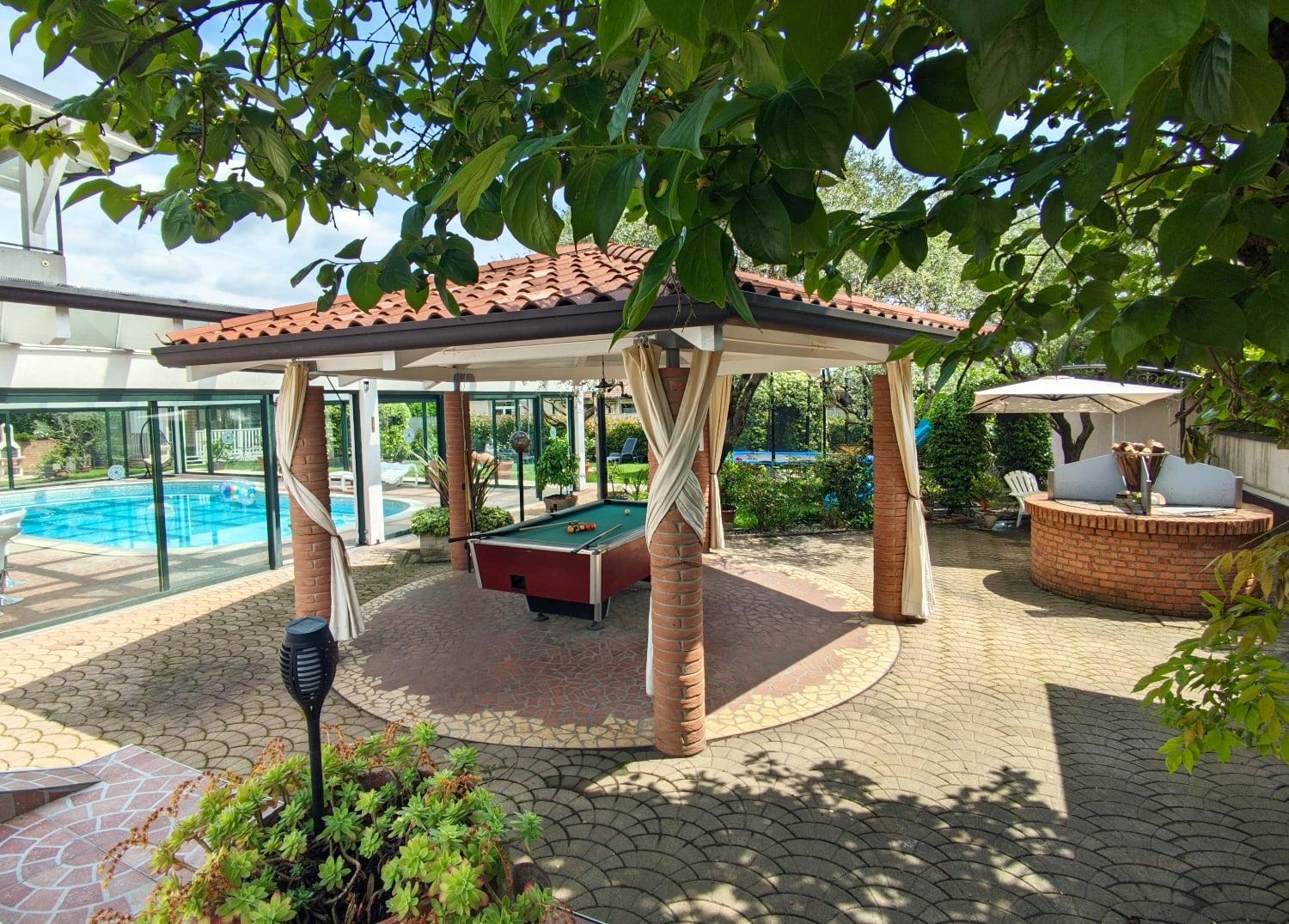 Fontana Oasis Apartments Castelnuovo del Garda Exterior photo
